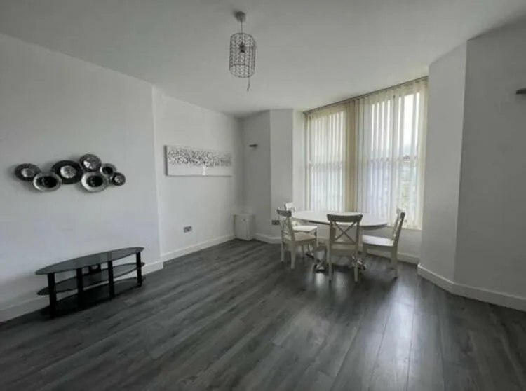 Flat 2, 24A Bedford Road, Bootle L20 7DW