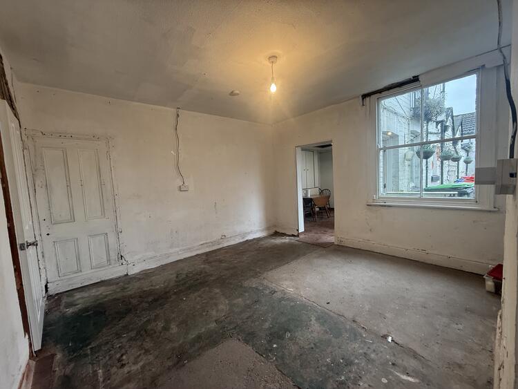 34 - 36 Victoria Road, Kirkby-In-Ashfield, Nottingham NG17 8AR
