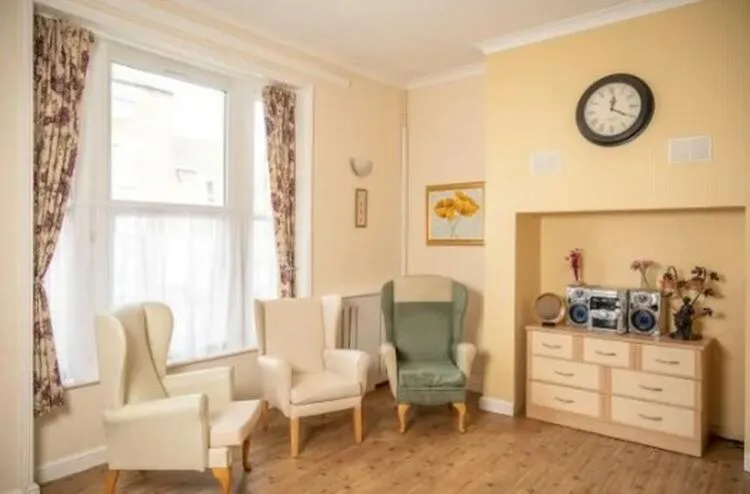 Gabriel Court, 17 - 23 Broadway, Kettering NN15 6DD
