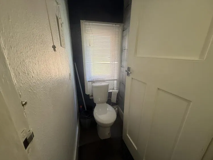 16 - 18 Mansfield Road, Daybrook, Nottingham NG5 6AA