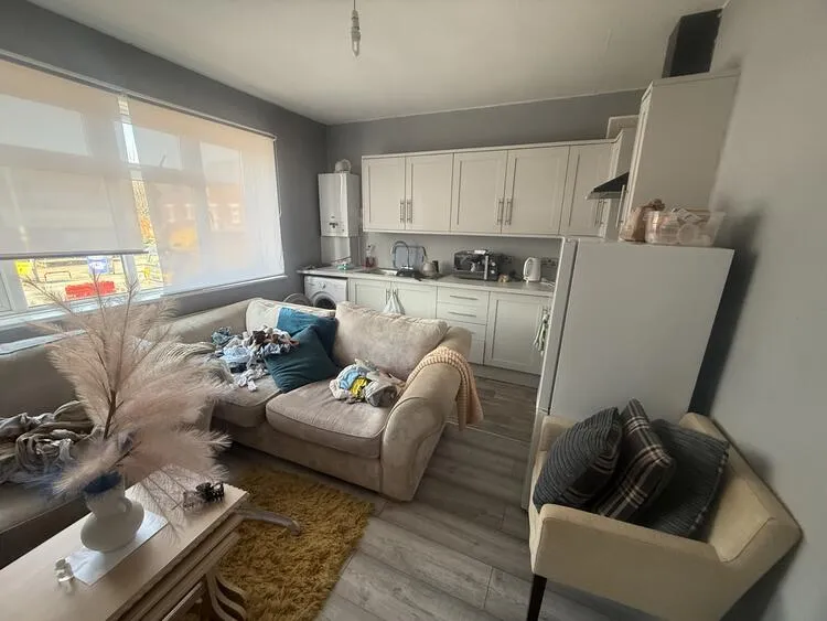 16 - 18 Mansfield Road, Daybrook, Nottingham NG5 6AA