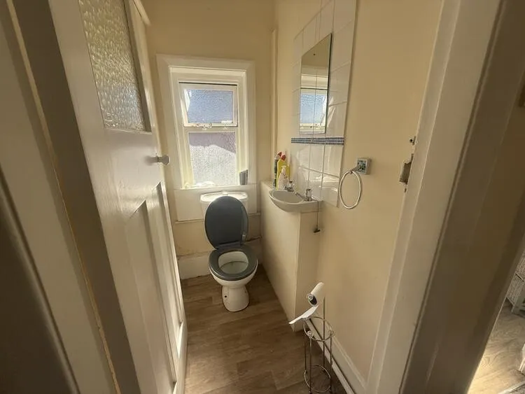 16 - 18 Mansfield Road, Daybrook, Nottingham NG5 6AA