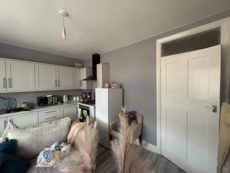 16 - 18 Mansfield Road, Daybrook, Nottingham NG5 6AA