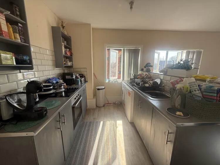 16 - 18 Mansfield Road, Daybrook, Nottingham NG5 6AA