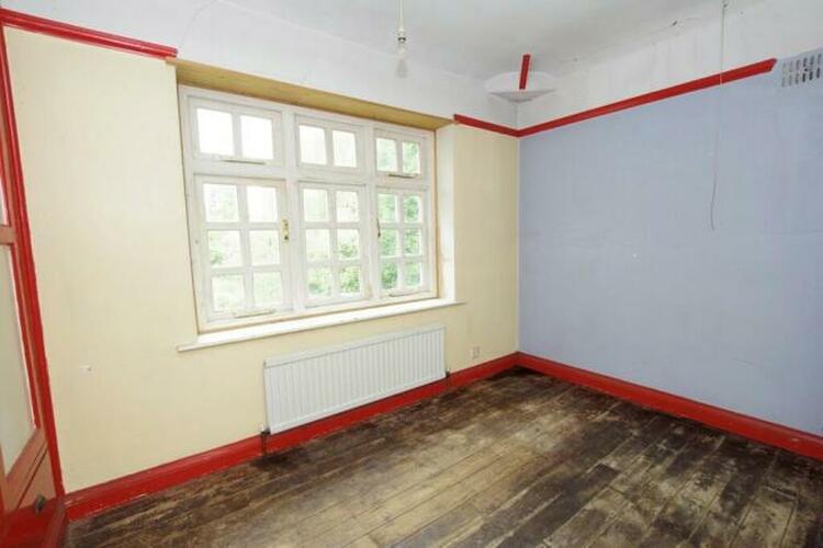 103 Loughborough Road, Thringstone, Coalville, Leicestershire LE67 8LS