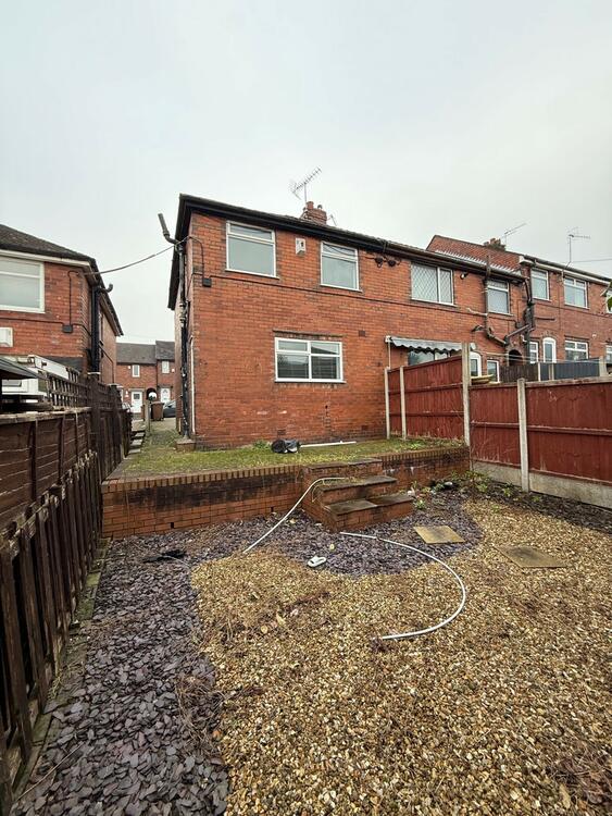 34 Lincoln Road, Stoke-On-Trent ST6 3DE