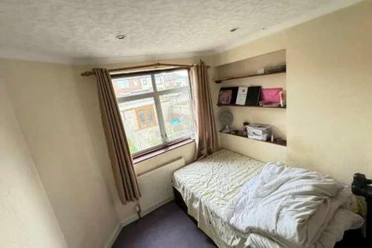 8 Hockett Street, Coventry CV3 5FR