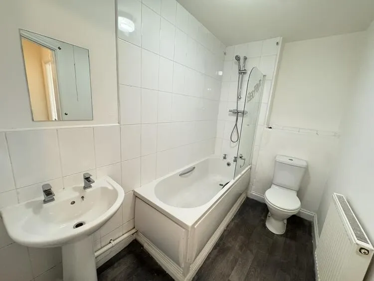 137 Signet Square, Coventry CV2 4NY