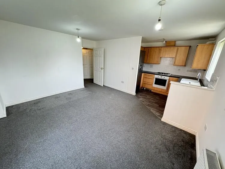 137 Signet Square, Coventry CV2 4NY