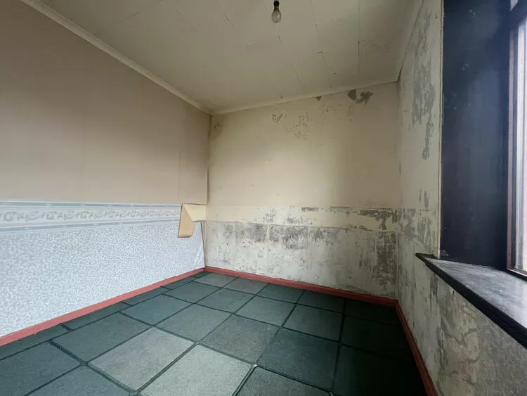 20 Nelson Place, Queensbury, Bradford BD13 2PT