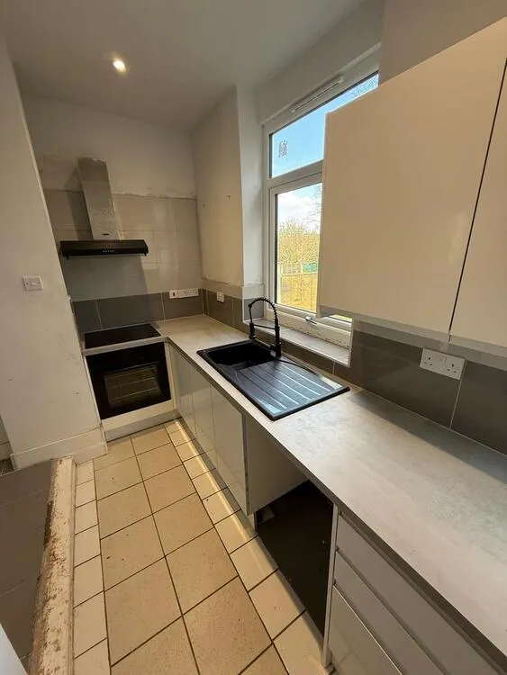 194 Harborne Lane, Selly Oak, Birmingham B29 6TQ