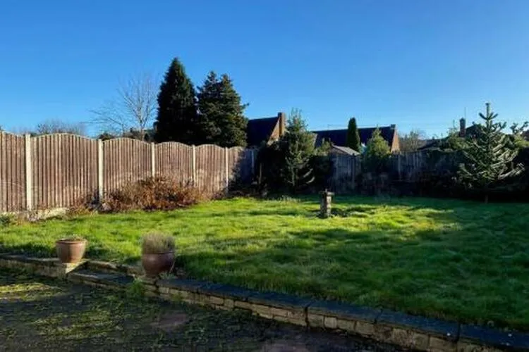 4 Burton Manor Road, Stafford, Stafford ST17 9QJ