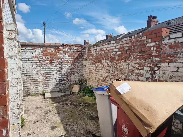 16 Ripon Road, Blackpool FY1 4DY