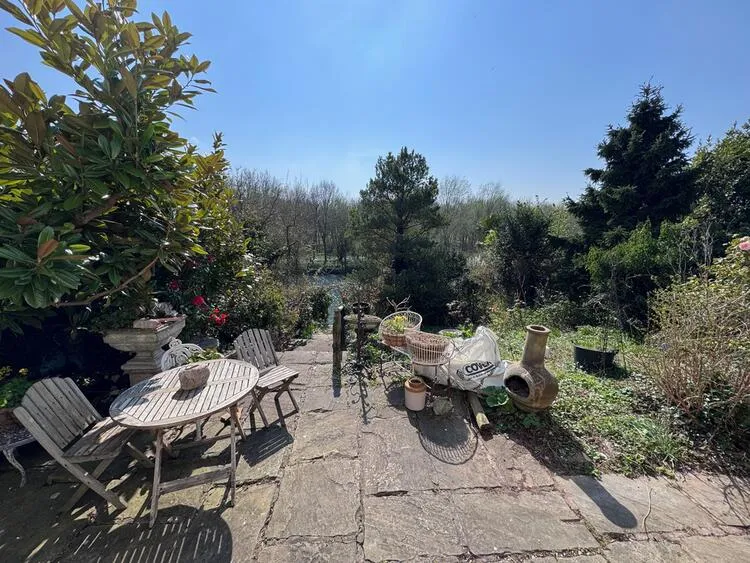 Avon Cottage, Main Road, Wyre Piddle, Pershore, Worcestershire WR10 2JB