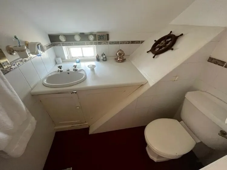 9 Castle Hill, Castle Donington, Derby DE74 2LD