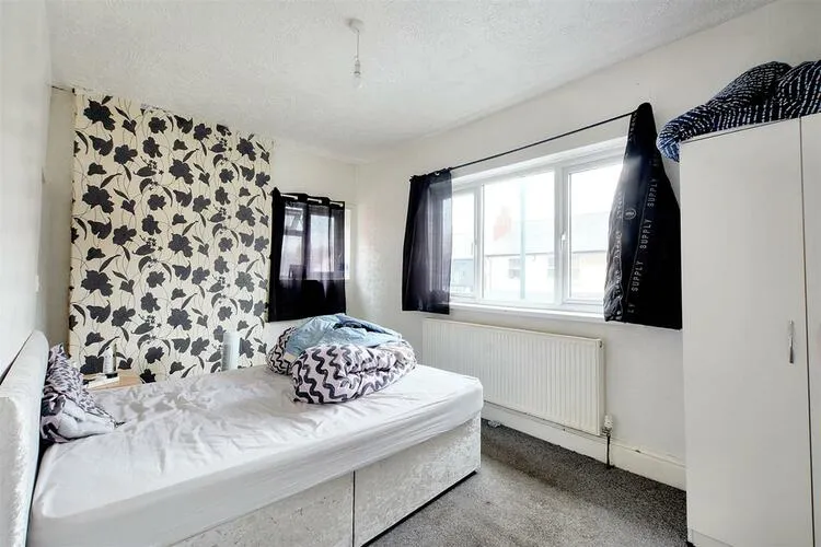 91 Haydn Road, Nottingham NG5 2LA