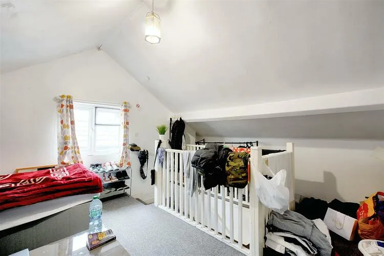 91 Haydn Road, Nottingham NG5 2LA
