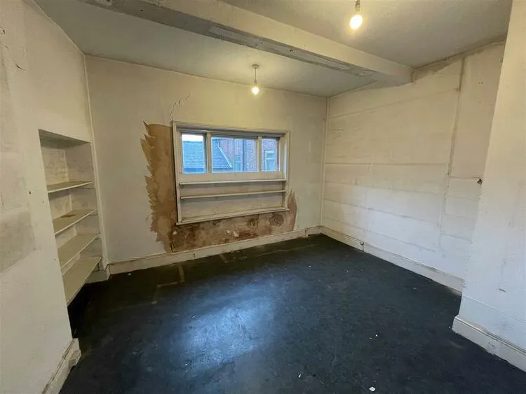 2 Mill Street, Congleton, Staffordshire CW12 1AB