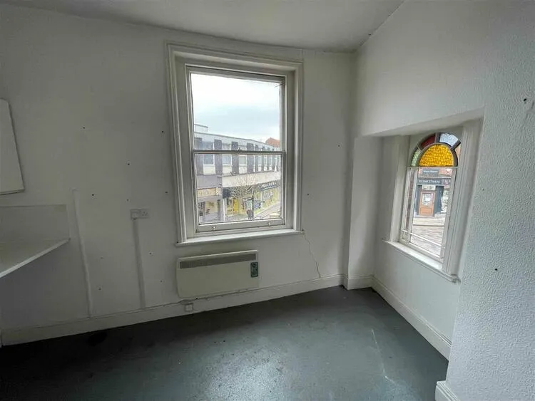 2 Mill Street, Congleton, Staffordshire CW12 1AB