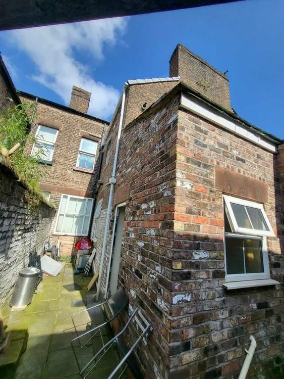 15 James Street, Garston, Liverpool, Merseyside L19 2LS