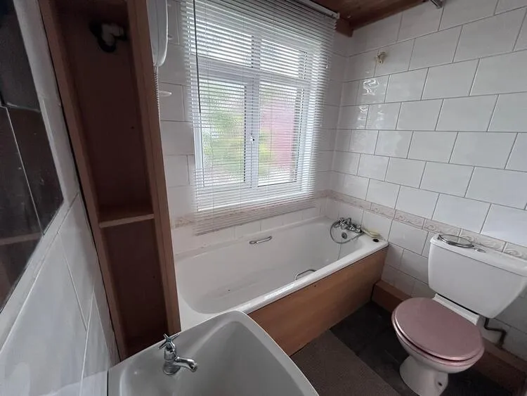 650A Chesterfield Road, Sheffield S8 0SB