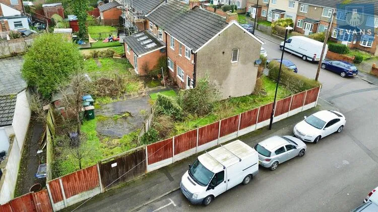 50 St. Lawrences Road, Coventry CV6 7AA