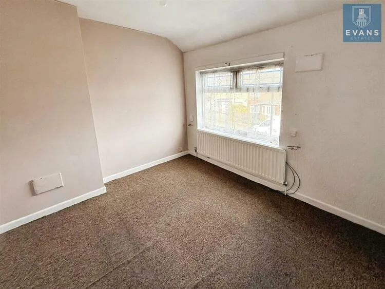 50 St. Lawrences Road, Coventry CV6 7AA