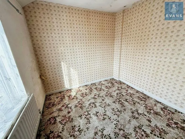 50 St. Lawrences Road, Coventry CV6 7AA