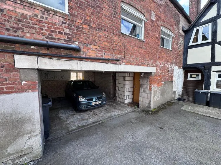 Severn Tudor House, 113 Frankwell, Shrewsbury SY3 8JU