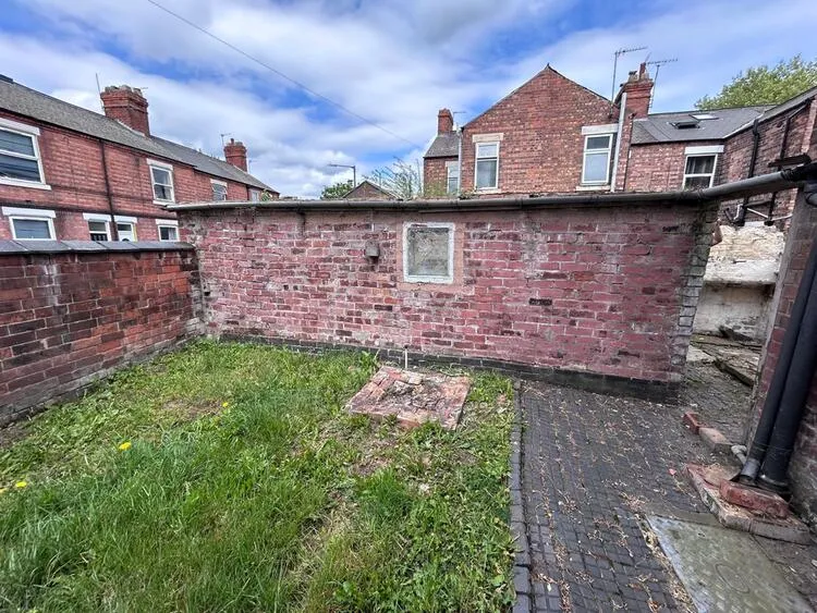1 Grimsby Terrace, Nottingham NG3 1DN
