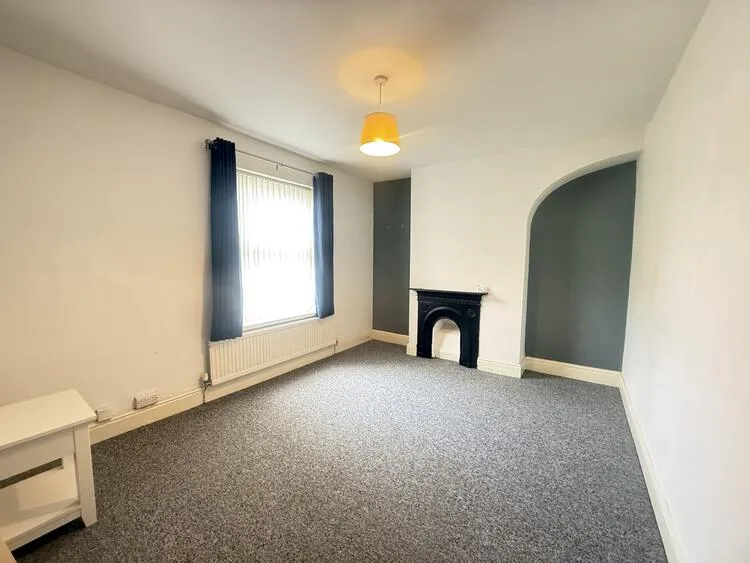 1 Grimsby Terrace, Nottingham NG3 1DN