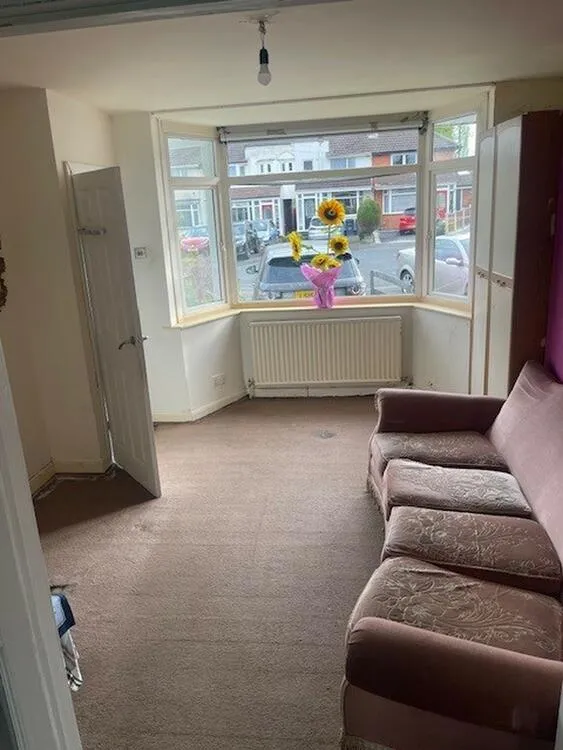 11 Brentwood Grove, Birmingham B44 8UW