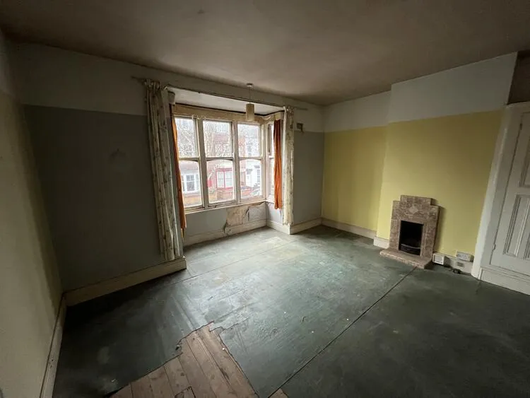 85 Upperton Road, Leicester, Leicestershire LE3 0HE