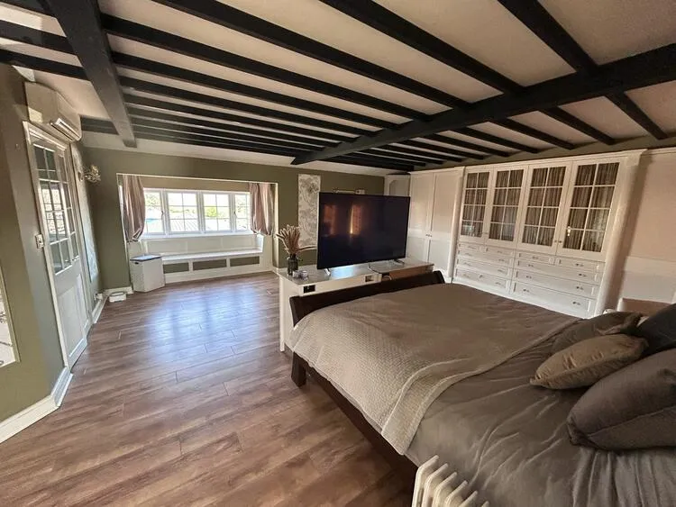 79 Meadow Lane, Long Eaton, Nottingham NG10 2FP