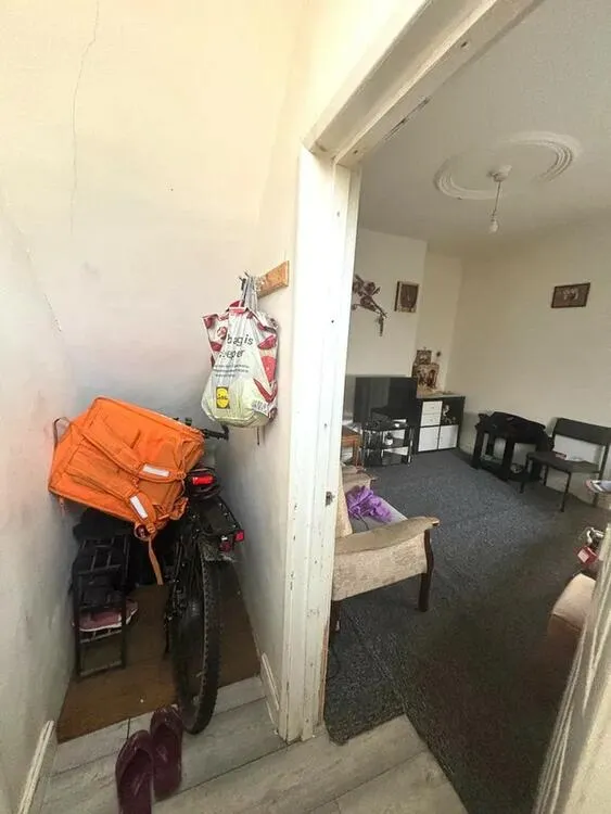 262 Beaumanor Road, Leicester LE4 5QB