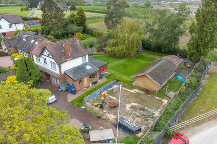 Land at Snelsmoor Lane, Chellaston, Derby DE73 6TQ