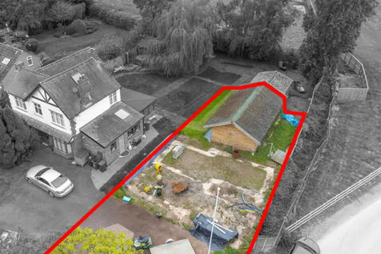 Land at Snelsmoor Lane, Chellaston, Derby DE73 6TQ