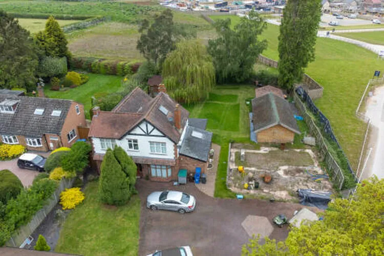 Land at Snelsmoor Lane, Chellaston, Derby DE73 6TQ