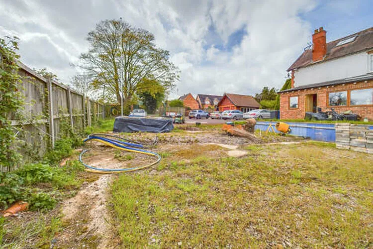 Land at Snelsmoor Lane, Chellaston, Derby DE73 6TQ