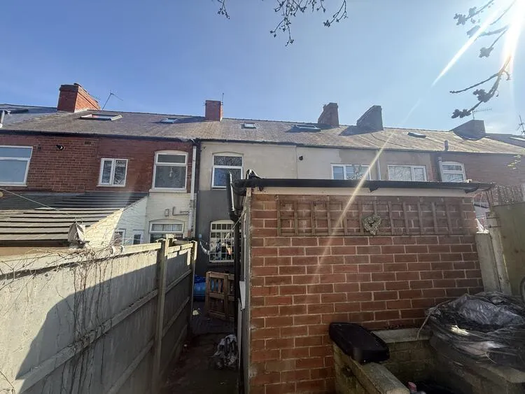 97 Carlingford Road, Hucknall, Nottingham NG15 7AE