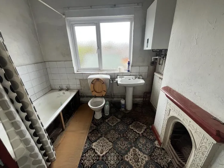 11 Kirkhill, Shepshed, Loughborough LE12 9PA