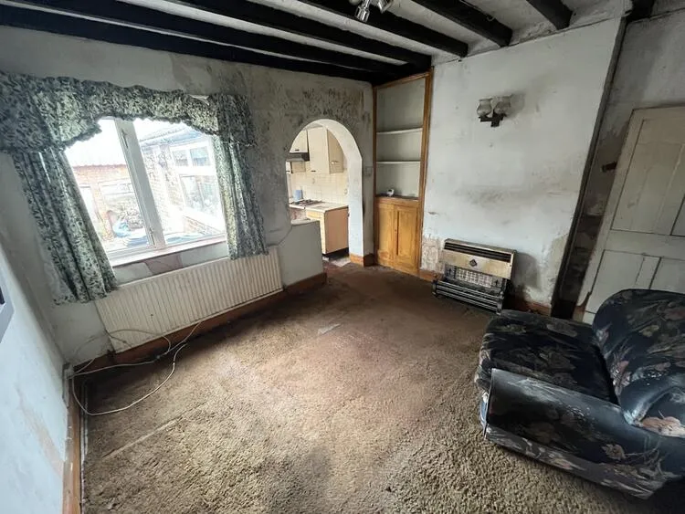 11 Kirkhill, Shepshed, Loughborough LE12 9PA