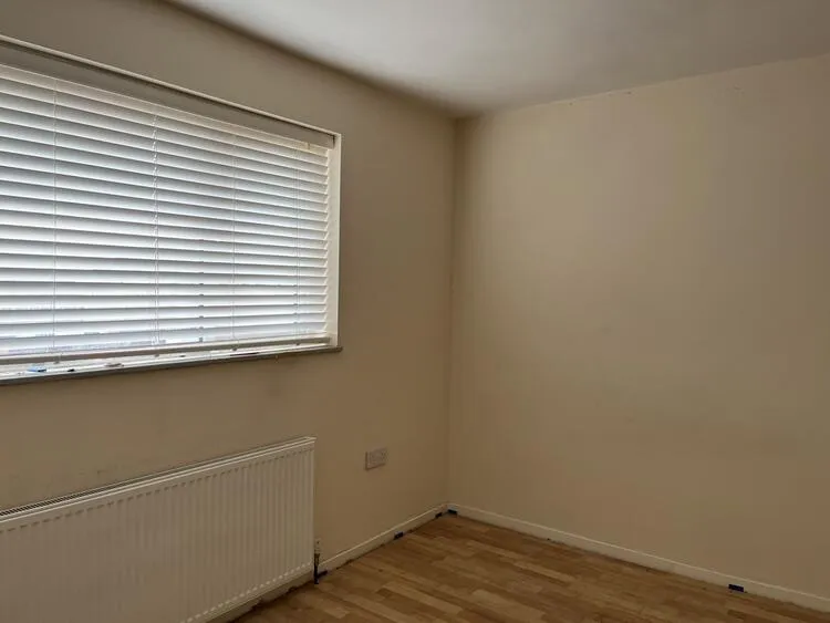 12 Weetman Gardens, Nottingham NG5 9EW