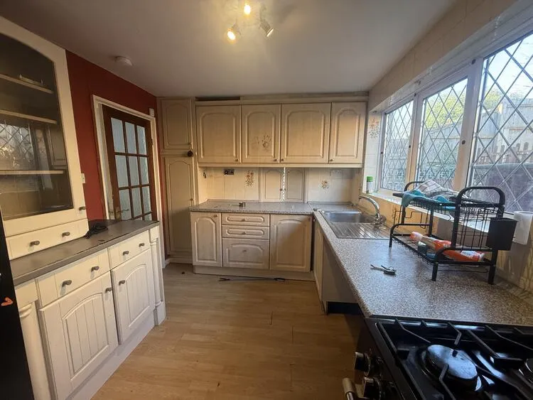 41 Roundwood Road, Arnold, Nottingham NG5 6GB
