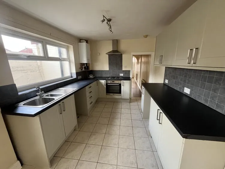 41 Kinver Street, Stoke-On-Trent, Staffordshire ST6 1JZ