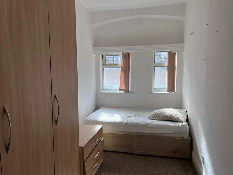 100 St. Werburghs Road, Chorlton, Manchester, Greater Manchester M21 0UL
