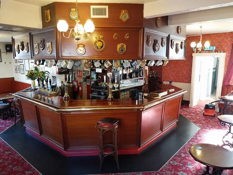 The White Lion, 46 Mount Pleasant, Barrow-In-Furness LA14 2DQ