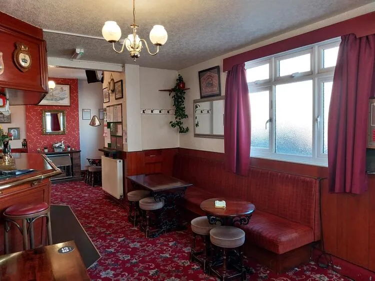 The White Lion, 46 Mount Pleasant, Barrow-In-Furness LA14 2DQ