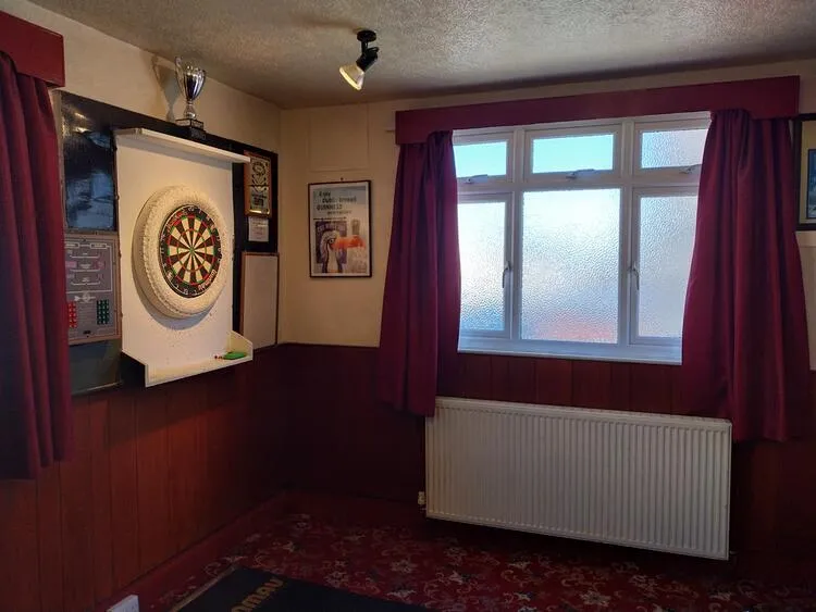 The White Lion, 46 Mount Pleasant, Barrow-In-Furness LA14 2DQ