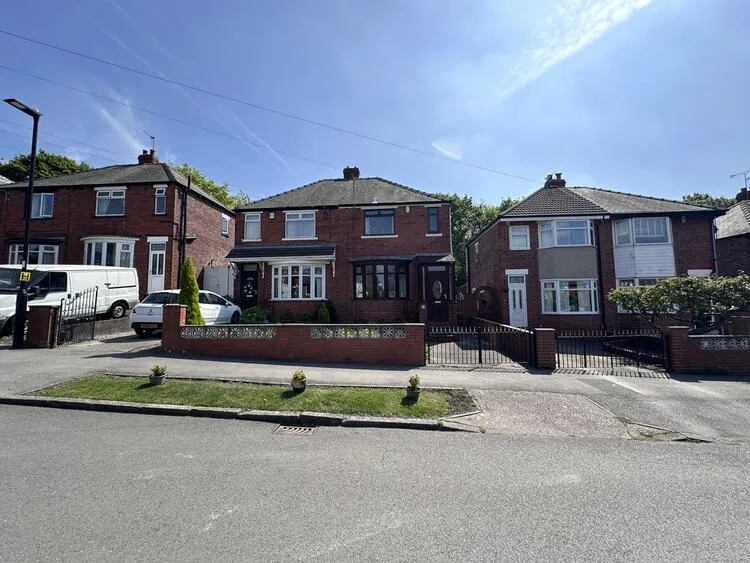 49 Handsworth Crescent, Sheffield S9 4BN